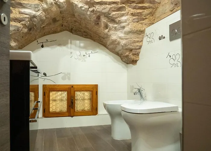 Domus Flora بيت للعطل *