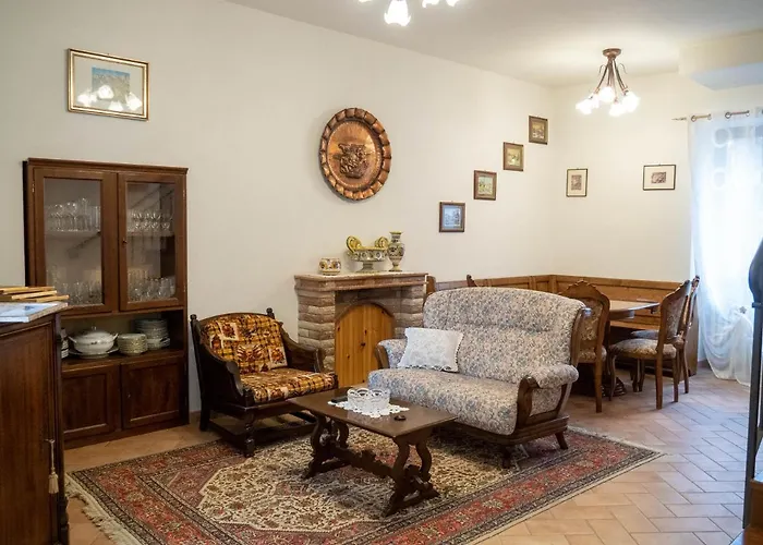 Holiday home Domus Flora Spello