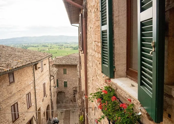 Holiday home Domus Flora *