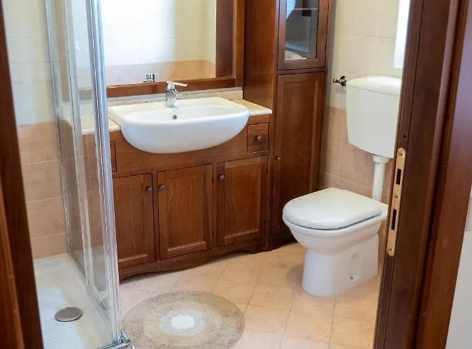 Holiday home Domus Flora