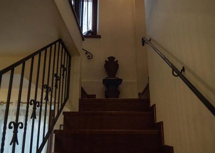 Domus Flora بيت للعطل سبيلّو